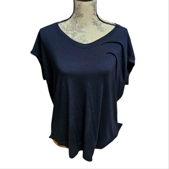 Athleta Tops - Athleta Daily Tee Black Short Sleeve Super Soft size Large